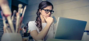 Người trẻ thiếu định hướng nghề nghiệp thực tế